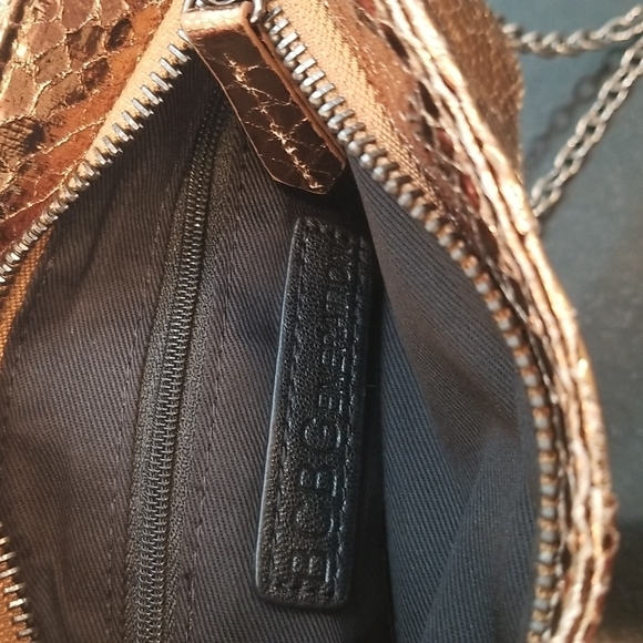 BCBGENERATION Clutch with Shoulder Chain ~ Shiny Bronze NWT - Picture 8 of 10